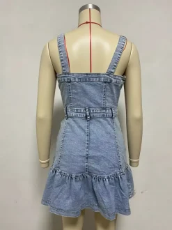 Robe en jean à volants pour femme - Robe mini boutonnée bleu clair style années 2000 - Tenue d'été pour la plage et les festivals (2026)