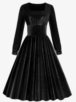 Robe glamour vintage années 1950 noire manches longues col carré style rockabilly