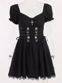 Robe gothique punk épaules dénudées manches courtes dentelle robe courte Lolita