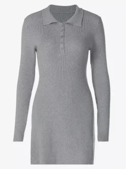 Robe grise mignonne à manches longues plissées col en V idéale pour une soirée en amoureux