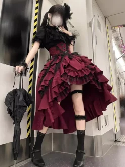 Robe-jupe Gothic Lolita corset à taille haute jupe Lolita à volants rouges