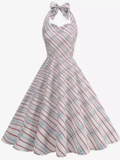 Robe élégante cintrée à carreaux bleus avec jupe trapèze parfaite pour les fêtes d'été