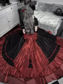 Robe Lolita douce en maille de soie à manches courtes robe à volants superposés style thé robe longue