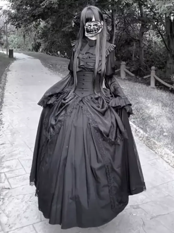 Robe Lolita gothique noire à manches longues style vintage chic