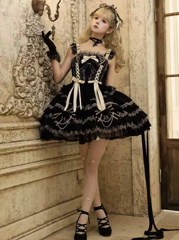 Robe Lolita gothique noire à volants robe courte Lolita à lacets avec coiffe