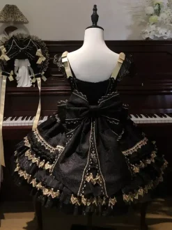 Robe Lolita gothique noire à volants robe courte Lolita à lacets avec coiffe