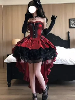 Robe Lolita gothique rouge à spaghetti et n艙uds roses robe courte Lolita avec traîne
