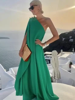 Robe longue asymétrique à une épaule pour femme - Robe drapée minimaliste à manches cape - Idéale pour un mariage d'été à la plage (collection 2026)