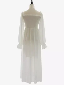 Robe longue blanche pour femme manches longues col carré taille haute style académique.