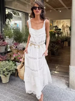 Robe longue bohème à volants pour femme - Robe d'été chic en dentelle blanche à encolure carrée - Vacances d'été à la plage 2026