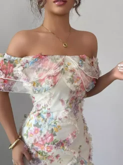 Robe longue dos nu à volants fermeture éclair imprimé floral épaules dénudées style romantique idéale pour un rendez-vous galant.