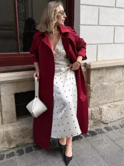 Robe longue d'été décontractée couleur abricot manches courtes et col en V pour femme.
