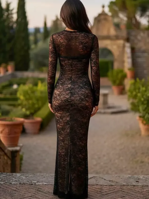 Robe longue moulante élégante en dentelle florale noire avec boléro collection 2026