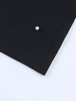 Robe longue moulante noire à épaules dénudées et fente au dos ornée de perles élégantes - Tenue de soirée printemps 2026