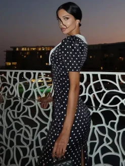 Robe longue à pois pour femme - Robe crayon moulante noire vintage à col Claudine - Idéale pour une soirée d'été (2026)
