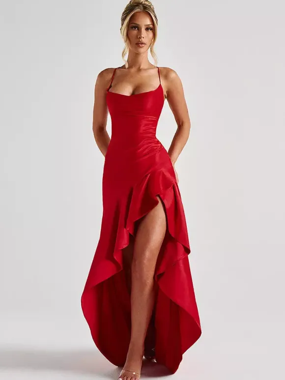 Robe longue rouge bustier en satin fendue jusqu'à la cuisse style audacieux et formel pour femme
