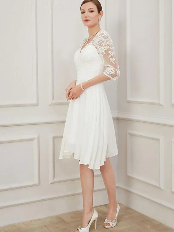 Robe mariée courte col en forme de coeur demi-manche en dentelle dos en V Robe de mariage simple