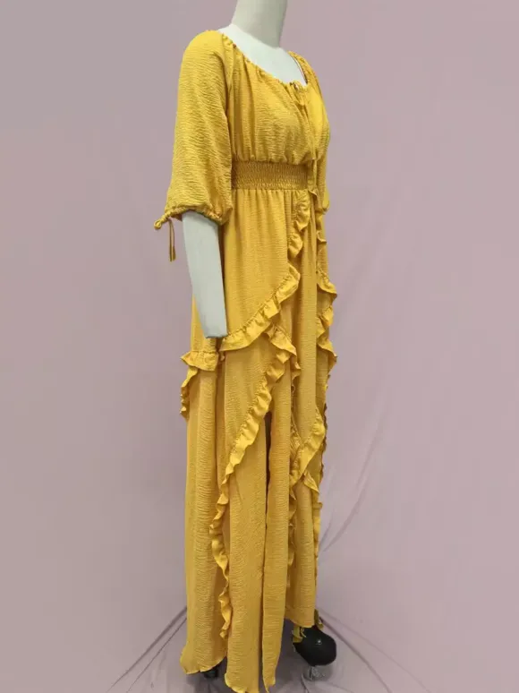 Robe maxi bohème à col carré pour femme - Robe longue fluide à manches trois-quarts ourlet à volants étagés et smocks - Collection été plage 2026