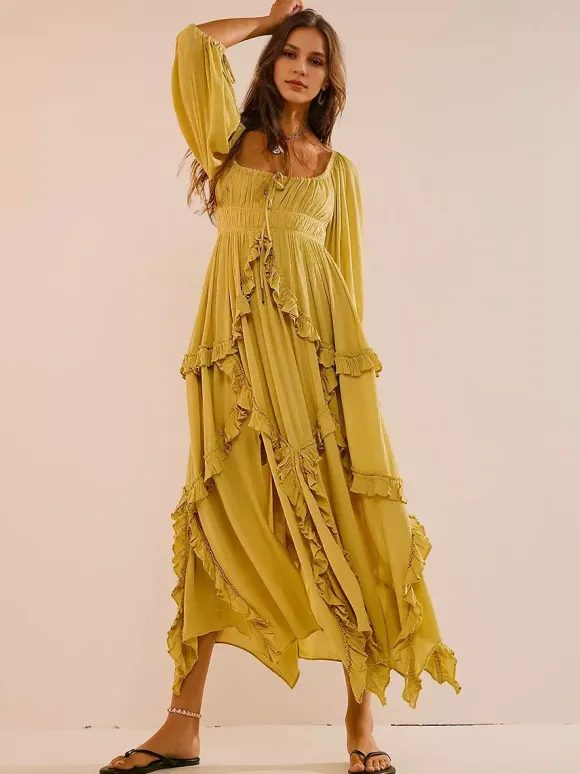 Robe maxi bohème à col carré pour femme - Robe longue fluide à manches trois-quarts ourlet à volants étagés et smocks - Collection été plage 2026