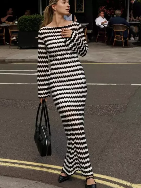 Robe maxi moulante à manches longues en maille à motif ondulé contrasté pour femme 2026
