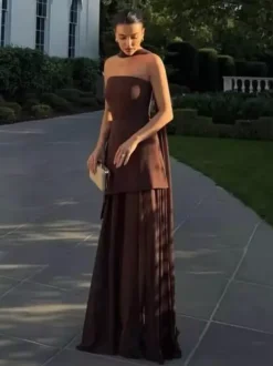 Robe maxi sans manches à col halter et ourlet asymétrique superposé pour femme 2026