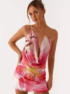 Robe midi en mousseline imprimée à fleurs bretelles chics col sans manches idéale pour l'été au quotidien.