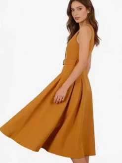 Robe midi sans manches à col en V et ceinture pour femme coupe trapèze boutonnée sur le devant
