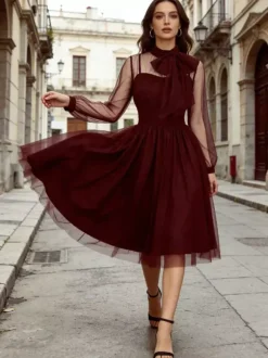 Robe midi vintage pour femme en tulle bordeaux manches longues transparentes col n艙ud coupe cintrée et évasée