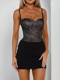 Robe mini corset en dentelle noire pour femme - Robe moulante sexy dos nu à lacets - Tenue de soirée estivale élégante et tendance 2026