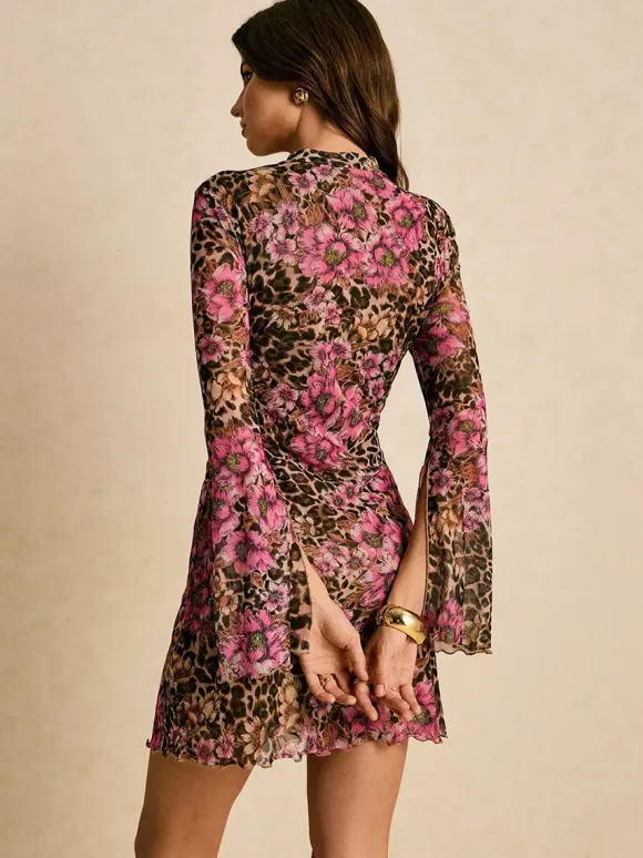 Robe mini léopard à imprimé floral et fente manches évasées collection femme 2026