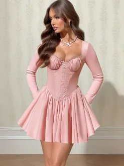 Robe mini rose trapèze style corset pour femme - Empiècements en dentelle Coquette manches longues - Fête d'anniversaire printanière 2026