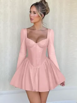 Robe mini rose trapèze style corset pour femme - Empiècements en dentelle Coquette manches longues - Fête d'anniversaire printanière 2026