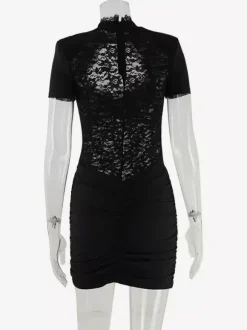 Robe moulante en dentelle transparente ajourée pour femme - Robe fourreau mini froncée style gothique chic noir - Idéale pour une soirée d'été 2026