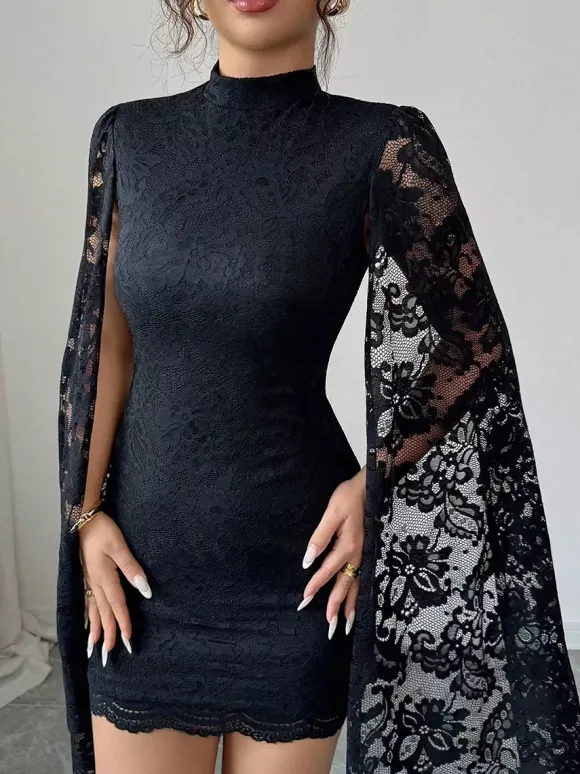 Robe moulante mini en dentelle florale à manches cape et col montant pour femme 2026