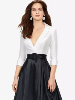 Robe mère de la mariée à col en V et manches 3/4 avec ceinture et traîne