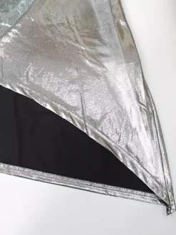 Robe nuisette argentée à col bénitier métallisé pour femme - Robe asymétrique sexy argentée à dos découpé et fente midi - Soirée en boîte de nuit d'été 2026