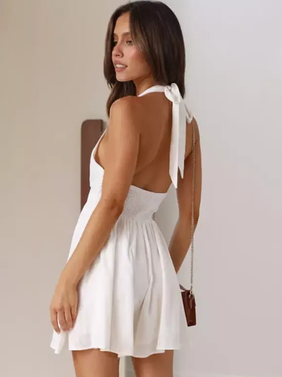 Robe patineuse mini dos nu à bretelles pour femme - Décolleté plongeant sur le devant dos nu et jupe-short fluide - Vacances d'été à la plage 2026