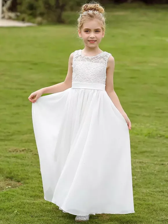 Robes de demoiselle d'honneur blanches en dentelle blanche sans manches à col bijou