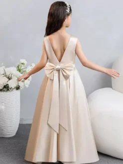 Robes de demoiselle d'honneur de mariage Robes d'occasion spéciale Champagne Arcs sans manches
