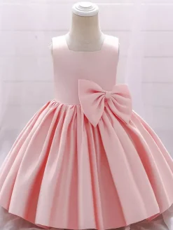 Robes de demoiselle d'honneur blanches robes d'occasion spéciale tissu en satin blanc sans manches col carré robes de demoiselle d'honneur