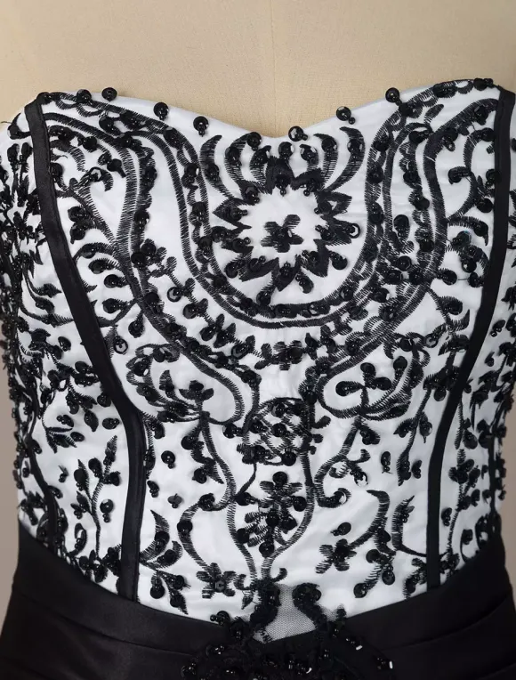Robes de mariée noires Robe de princesse silhouette sans manches en dentelle organza à traîne Robe de mariage