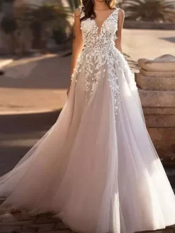 Robes de mariée rose en tulle col V dos nu décoré des fleurs à traîne