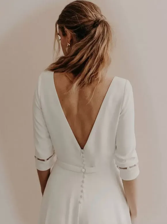 Robes de mariée vintage longues jusqu'au sol col en V manches courtes robes traditionnelles pour la mariée