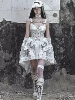 Robes gothiques Lolita à lacets et volants imprimé floral écru et blanc JSK
