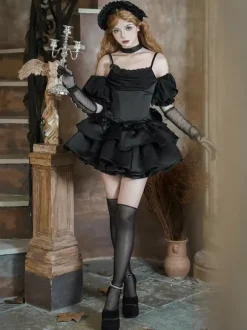 Robes gothiques Lolita à n艙uds et volants rouges