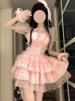 Robes gothiques Lolita à volants à pois rose vert