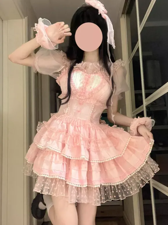 Robes gothiques Lolita à volants à pois rose vert