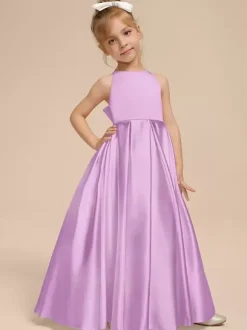 Robes de demoiselle d'honneur blanches en tissu satiné ivoire sans manches à col en V