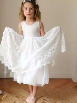 Robes de demoiselle d'honneur blanches en tulle ivoire sans manches à col bijou