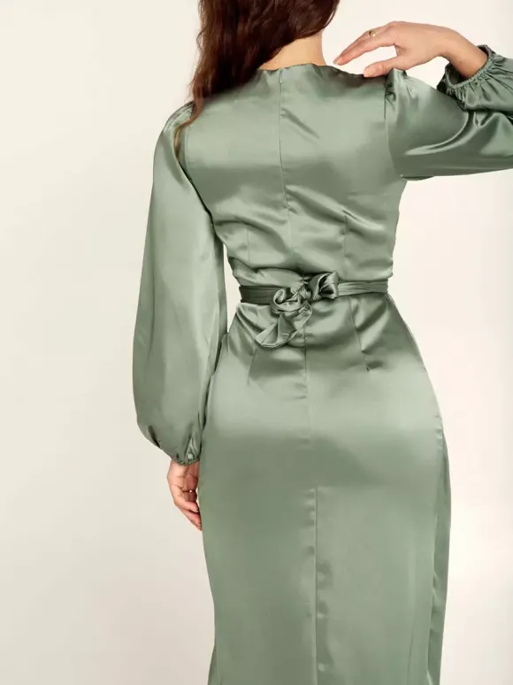 Robes de soirée Robe semi-formelle nouée à manches longues plissée